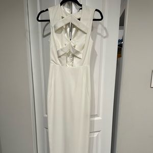 AQ/AQ white gown size xs , worn once